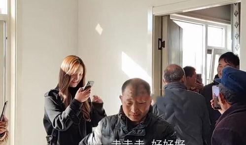 朱哥大衣哥最新爆料,揭秘娱乐圈不为人知的幕后故事  第2张 朱哥大衣哥最新爆料,揭秘娱乐圈不为人知的幕后故事  第2张